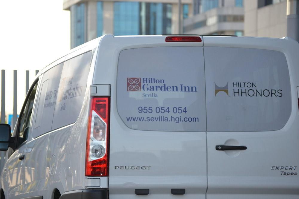 Hilton Garden Inn Sevilla Sevilha Exterior foto