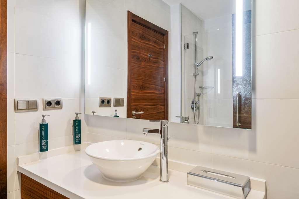 Hilton Garden Inn Sevilla Sevilha Quarto foto
