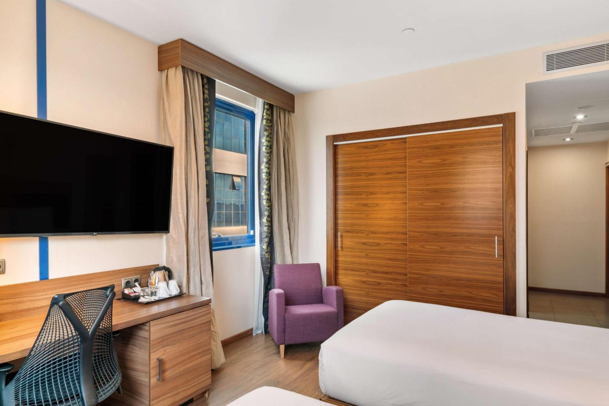 Hilton Garden Inn Sevilla Sevilha Exterior foto